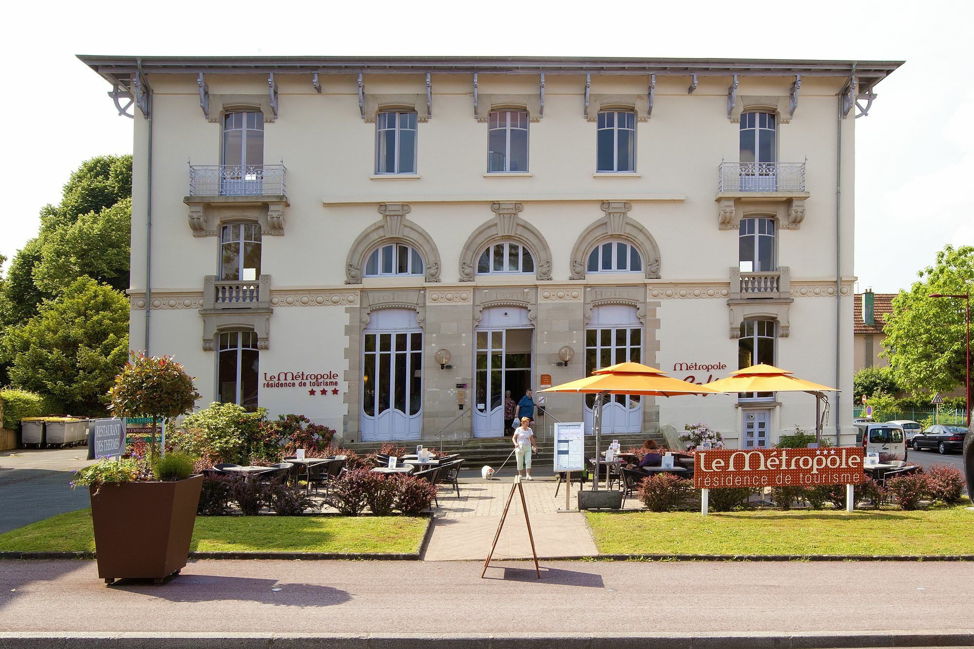 Garden & City Luxeuil Ex Le Metropole Et Les Thermes Экстерьер фото